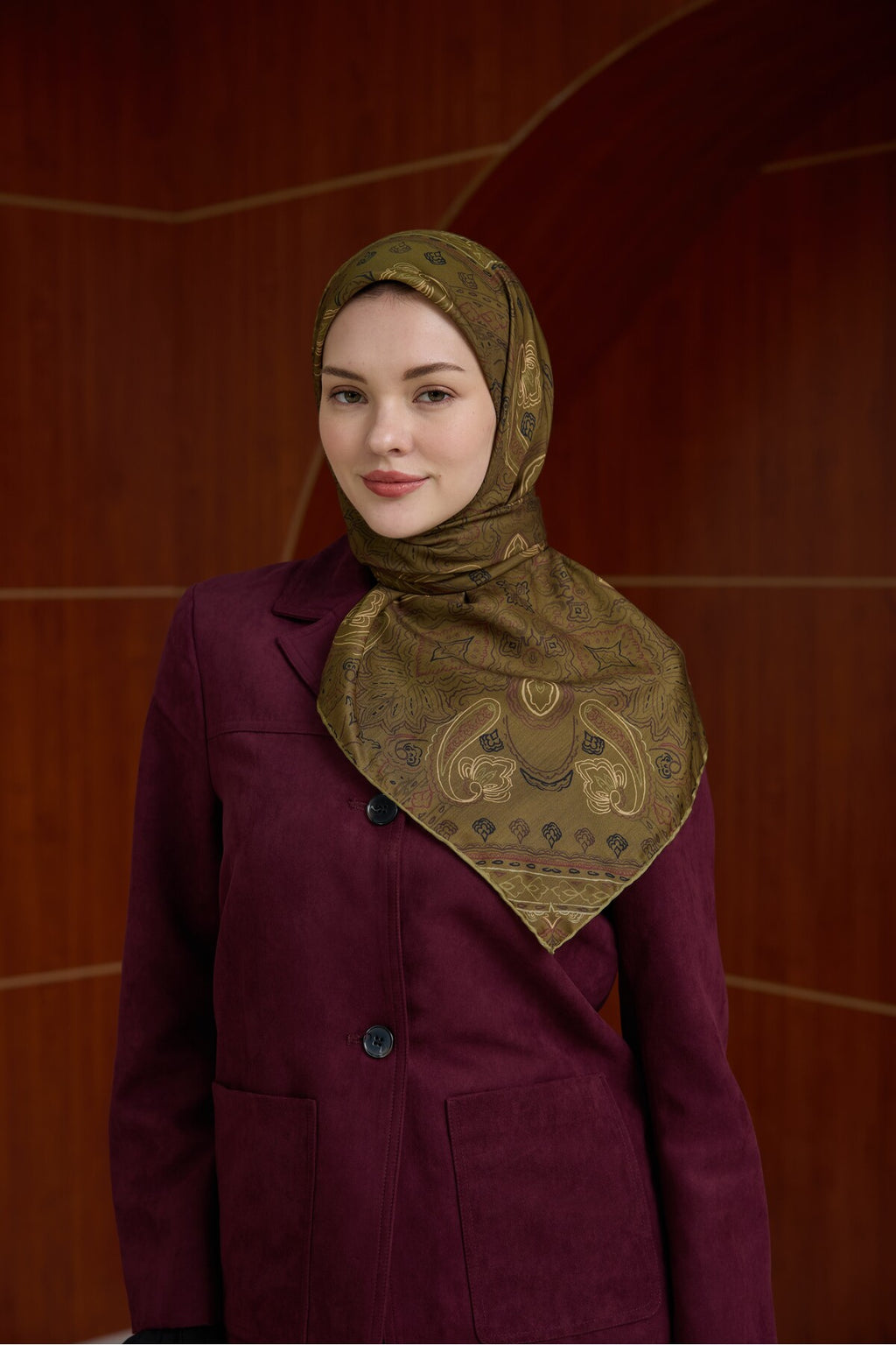Winter Bloom Soft Eşarp Kına Yeşili