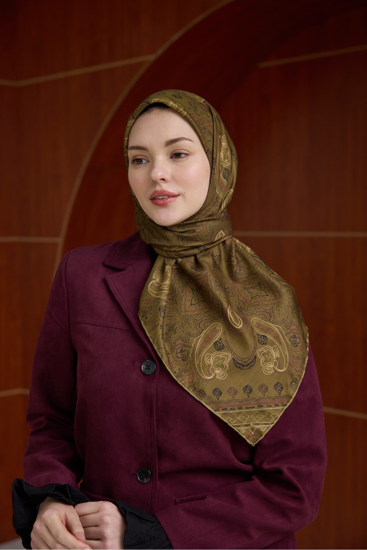 Winter Bloom Soft Eşarp Kına Yeşili