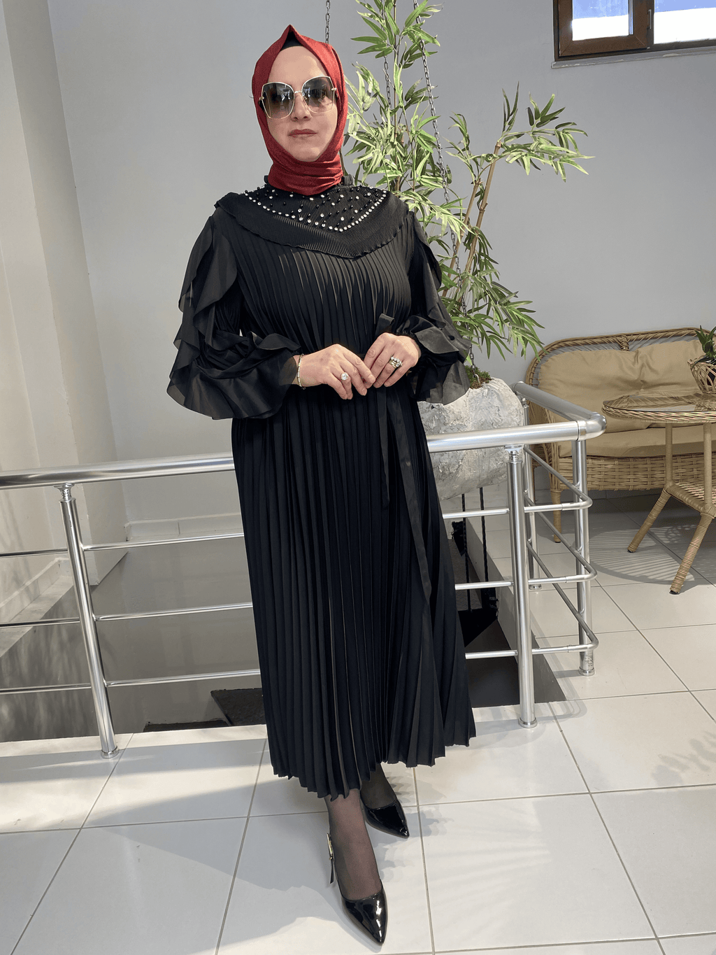 İtal Piliseli Siyah Elbise