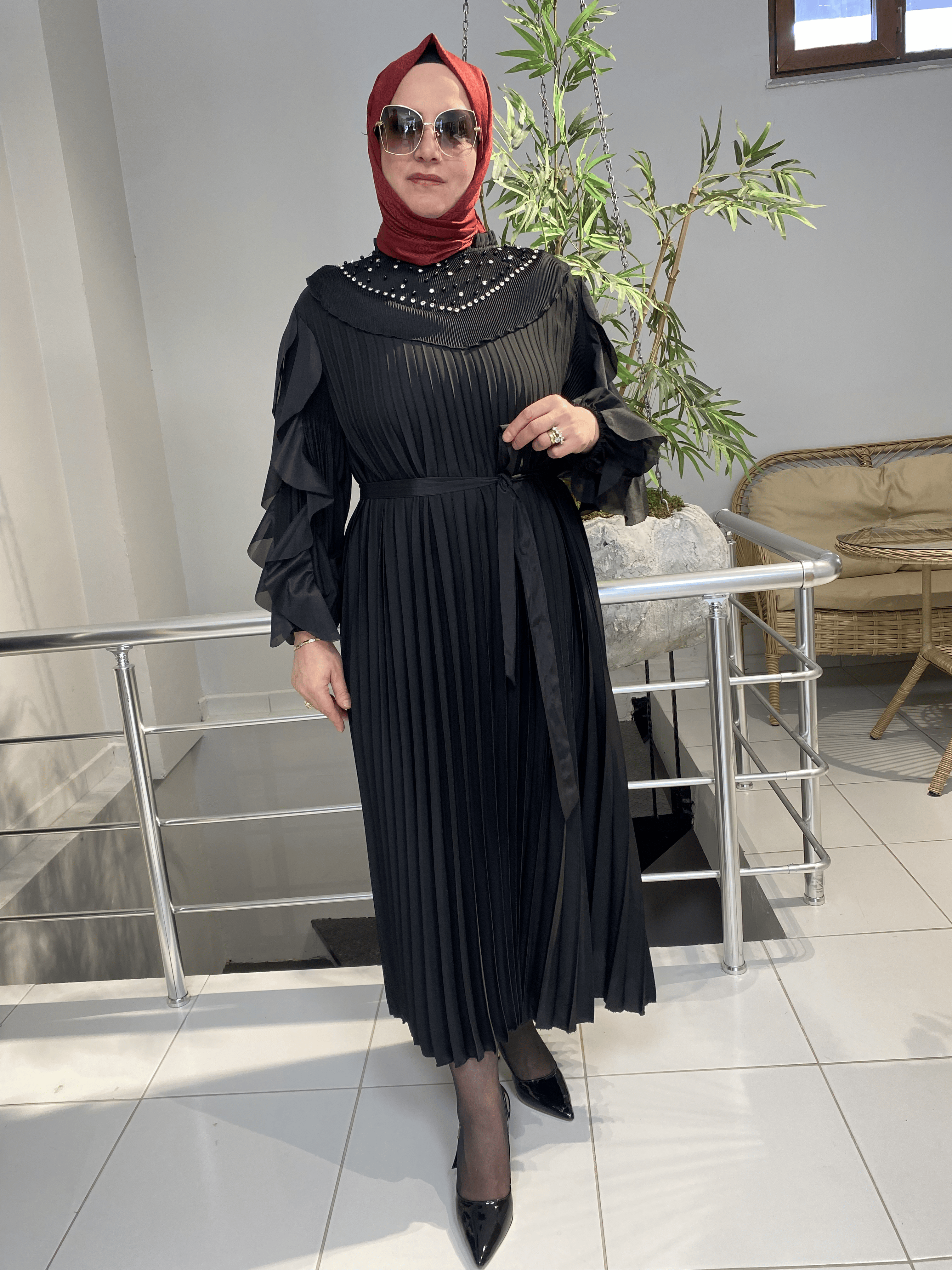 İtal Piliseli Siyah Elbise