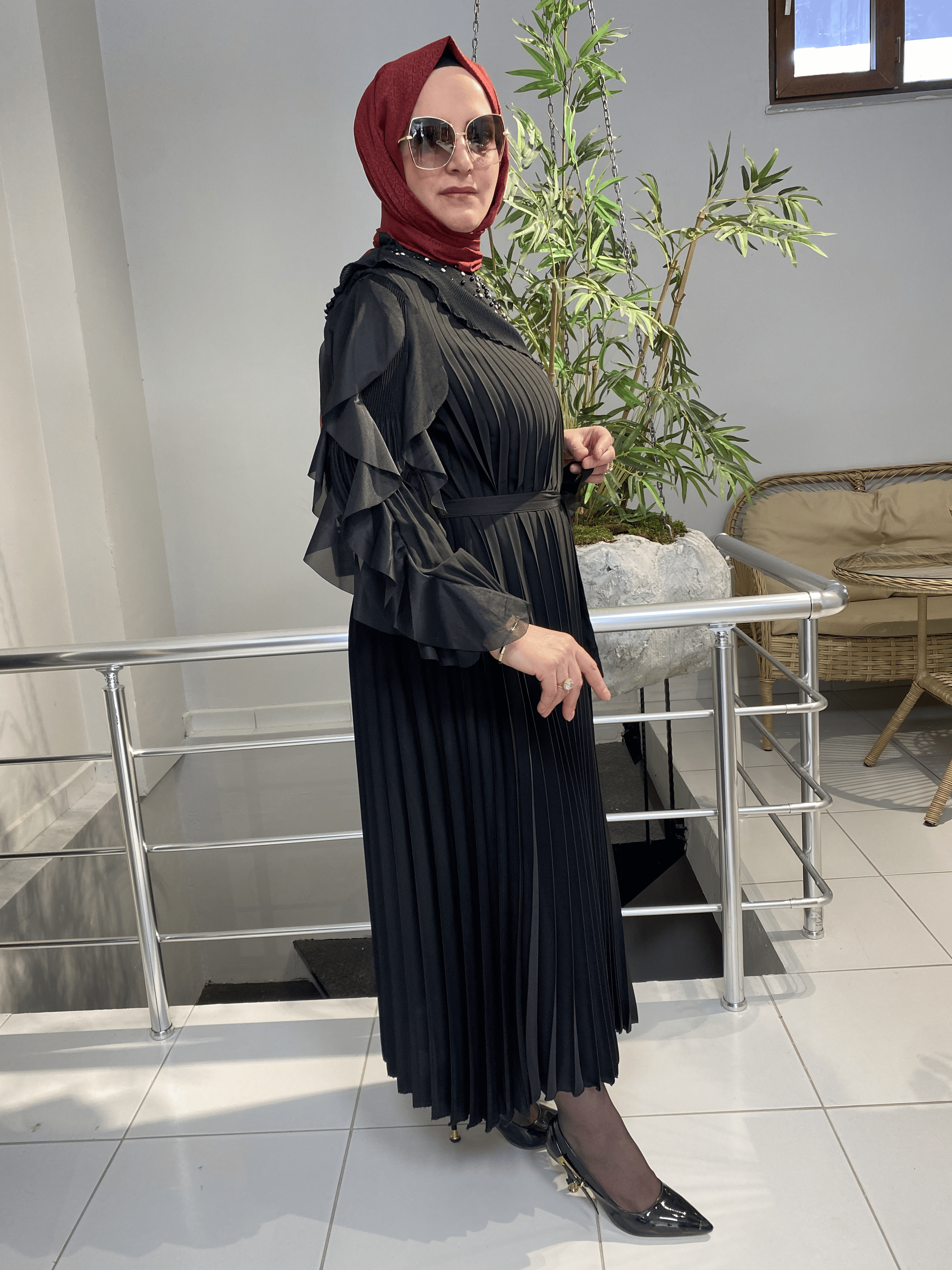 İtal Piliseli Siyah Elbise
